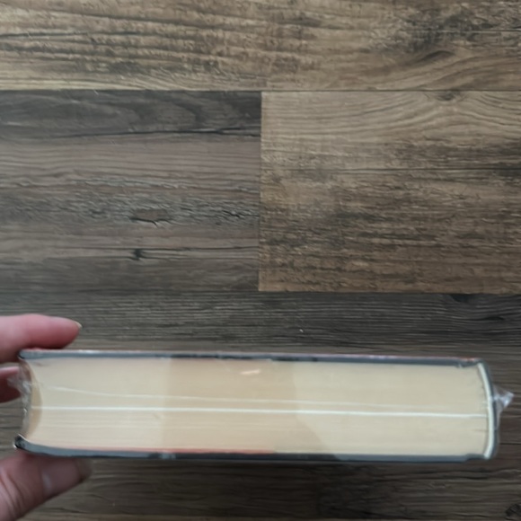 Laurence Gardner Realm of the Ring Lords; the Myth and Magic of the Grail Quest - Picture 4 of 5